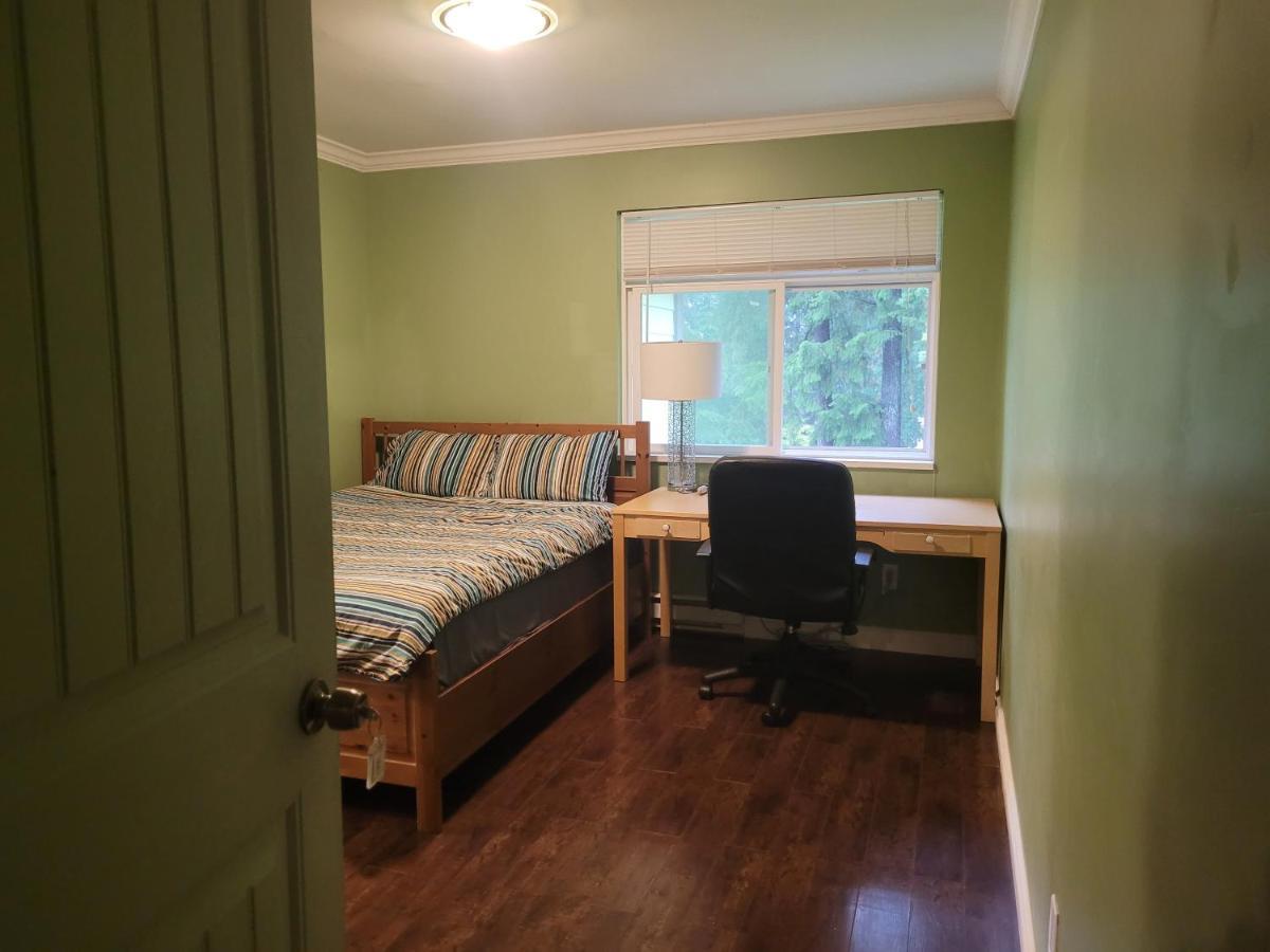 Vancouver Jenny's Guesthouse Coquitlam Extérieur photo